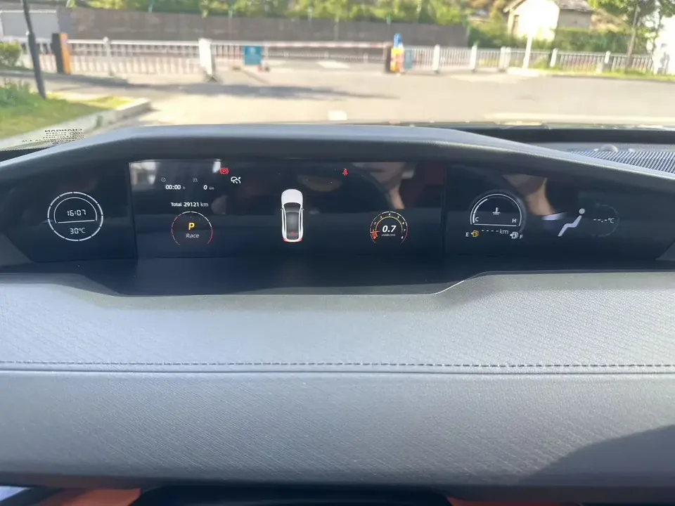 Changan UNI-V Changan UNI-V 2023 1.5T Sports Edition 2024 — thumbnail 5