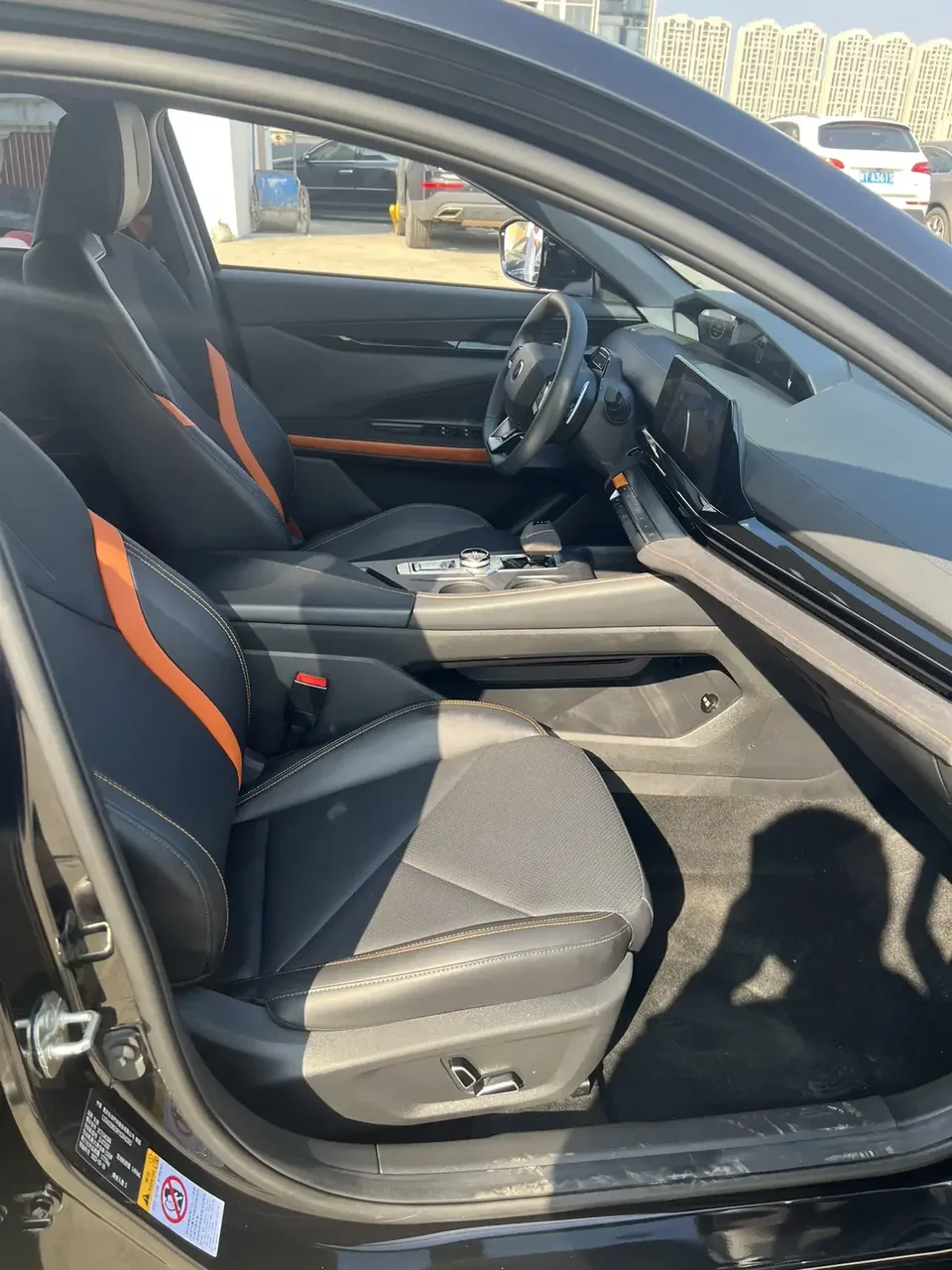 Changan UNI-V Changan UNI-V 2023 1.5T Sports Edition 2023 — thumbnail 5