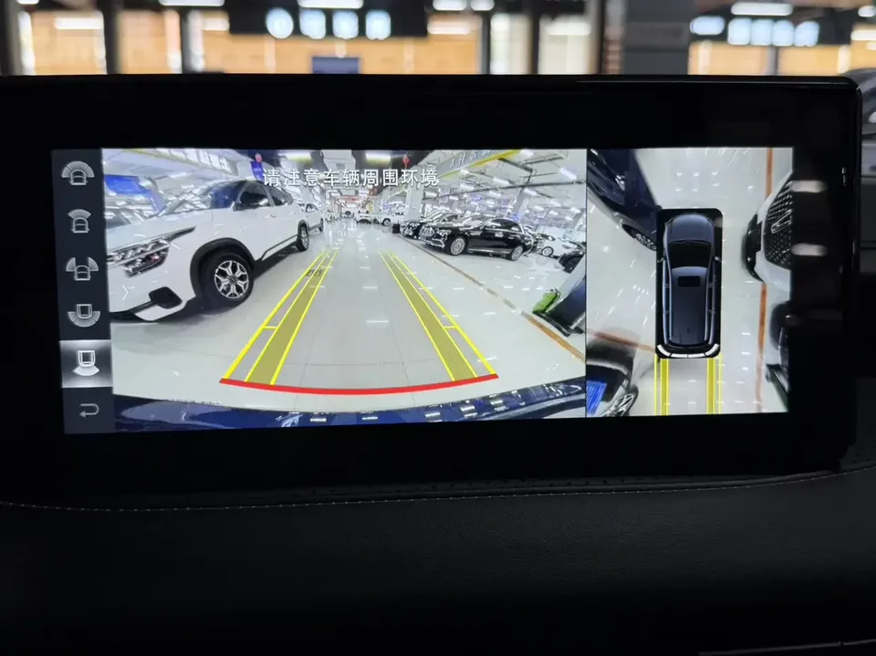 Wuling Jiachen Wuling Jiachen 2022 1.5T CVT Premium Flagship Model 2023 — thumbnail 4