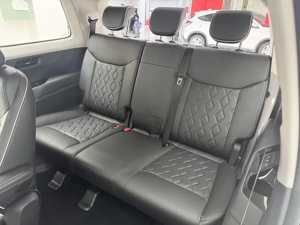 Wuling Jiachen Wuling Jiachen 2022 1.5T CVT Premium Flagship Model 2022 — миниатюра 5