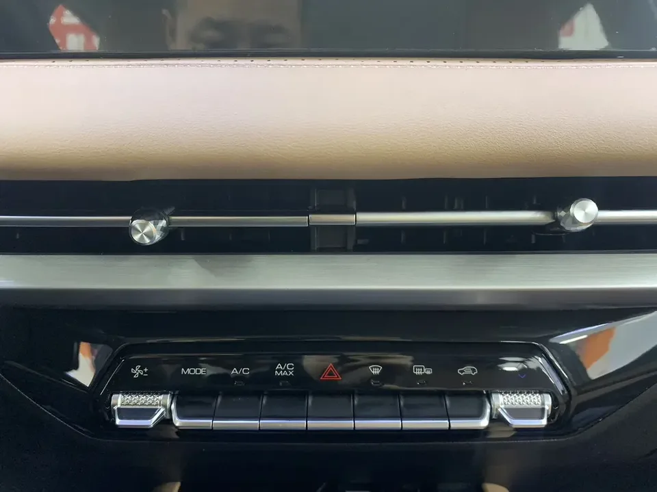 Wuling Jiachen Wuling Jiachen 2022 1.5T CVT Premium Flagship Model 2022 — thumbnail 3