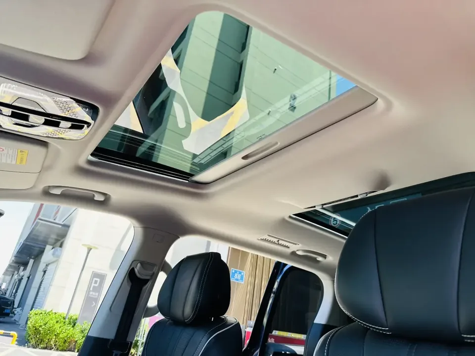 Roewe iMAX8 Roewe iMAX8 2021 400TGI Supreme Series Supreme Edition 2022 — thumbnail 5