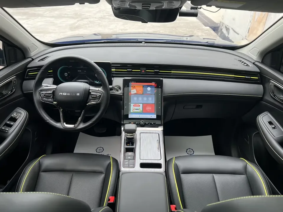 Roewe RX5 Roewe RX5 2021 PLUS 330TGI Automatic National Trend Smart Edition 2023 — thumbnail 4