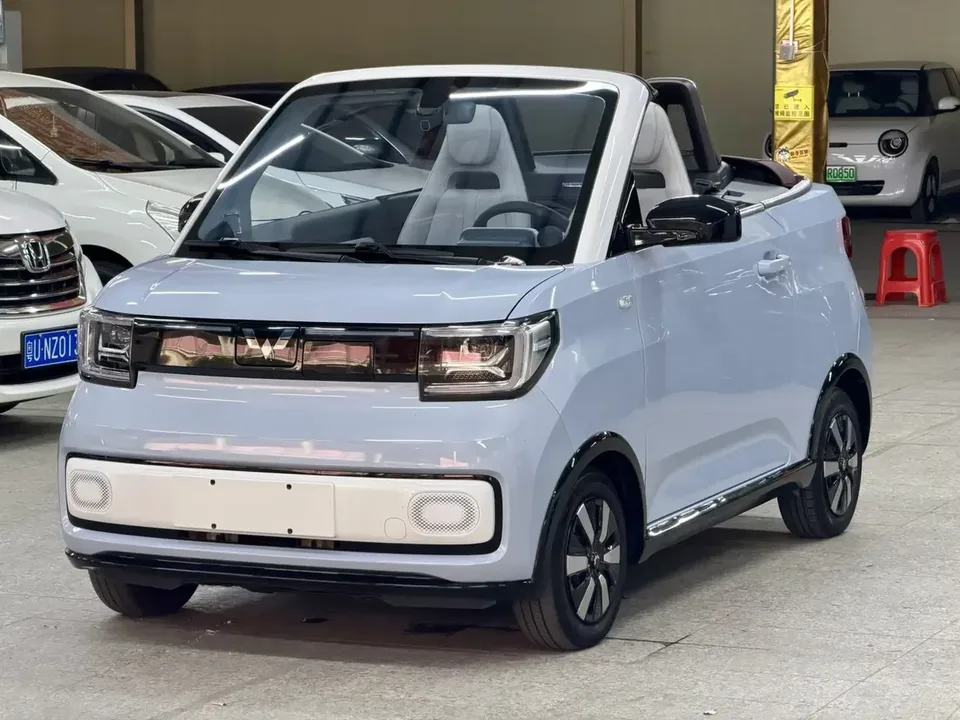 Wuling Hongguang MINIEV Wuling Hongguang MINIEV 2022 Convertible 2023 — photo 1, buy with delivery to Moscow
