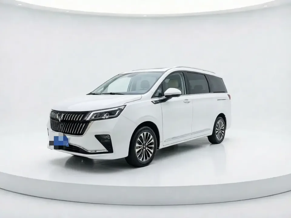 Wuling Jiachen Wuling Jiachen 2022 1.5T CVT Premium Flagship Model 2022 — photo 1, buy with delivery to Moscow