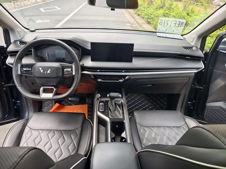 Wuling Jiachen Wuling Jiachen 2022 1.5T CVT Premium Flagship Model 2023 — thumbnail 3