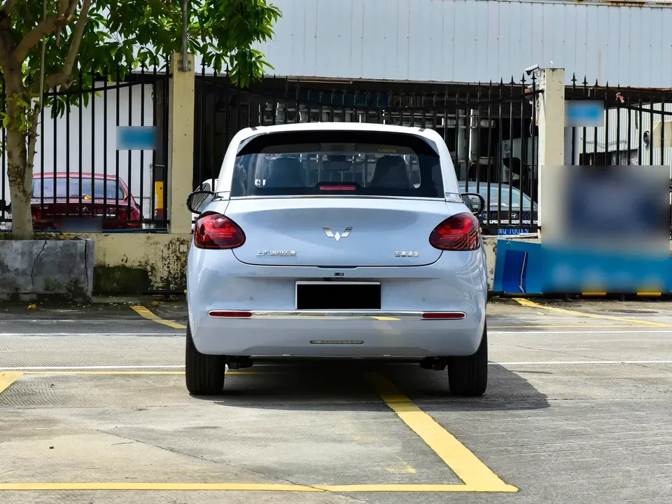Wuling Bingo Wuling Bingo 2023 410KM Lingxi Premium Edition 2026 — thumbnail 2