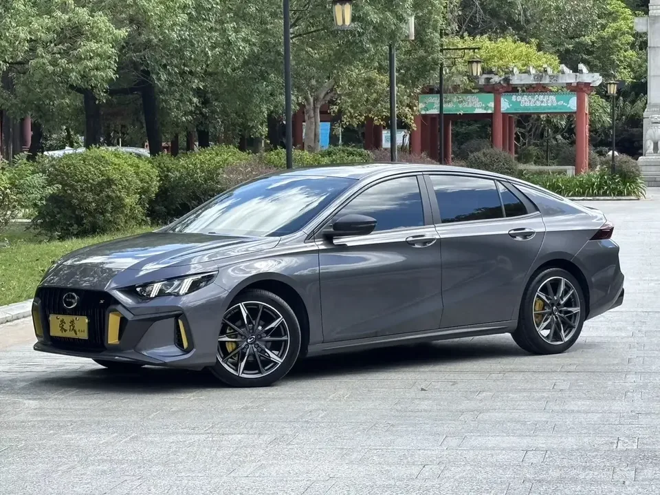 GAC Trumpchi Empow Shadow Leopard 2023 270T DCT J15 version 2024 — photo 1, buy with delivery to Moscow