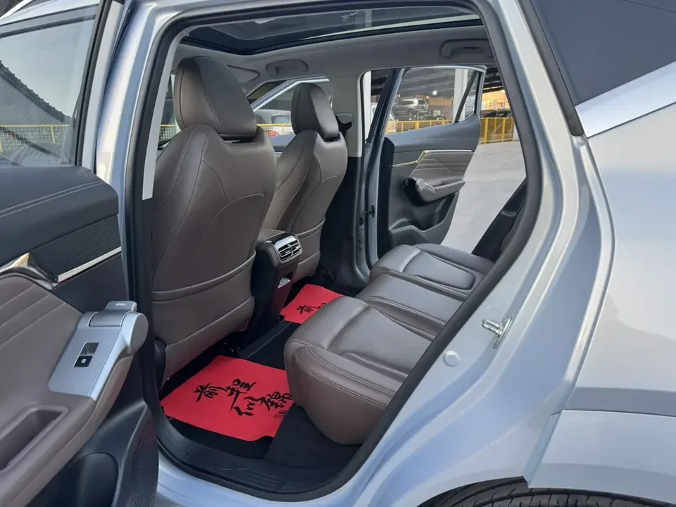 GAC Trumpchi GS4 Trumpchi GS4 2024 MAX 1.5TGDI Ultimate Edition 2024 — thumbnail 5