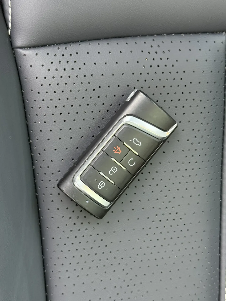 GAC Trumpchi GS4 Trumpchi GS4 2023 270T Automatic Intelligent Technology Edition 2024 — thumbnail 3