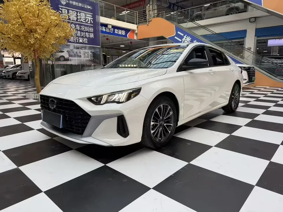 GAC Trumpchi Empow Shadow Leopard 2023 2.0L DHT High Energy Hybrid 2023 — photo 1, buy with delivery to Moscow