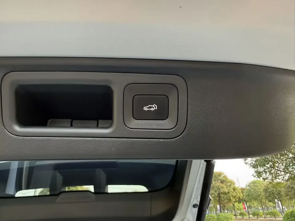 GAC Trumpchi GS4 Trumpchi GS4 2024 MAX 1.5TGDI Ultimate Edition 2025 — thumbnail 3