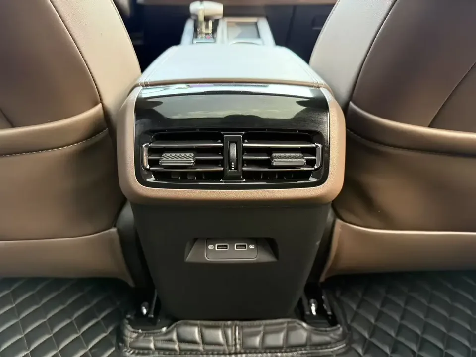 GAC Trumpchi GS4 Trumpchi GS4 2024 MAX 1.5TGDI Ultimate Edition 2025 — thumbnail 4