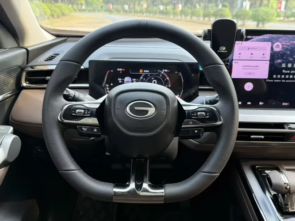 GAC Trumpchi GS4 Trumpchi GS4 2024 MAX 1.5TGDI Ultimate Edition 2025 — thumbnail 5