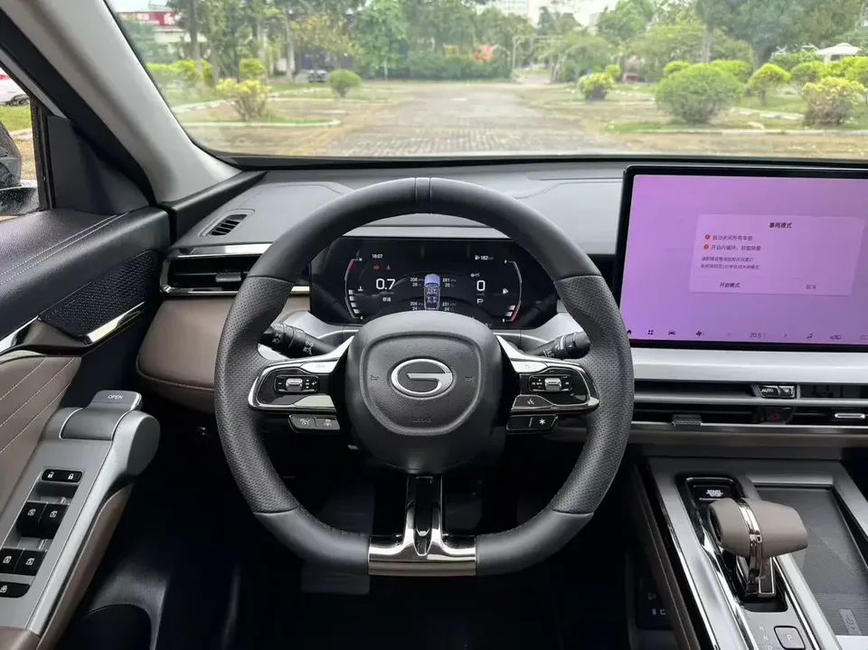 GAC Trumpchi GS4 Trumpchi GS4 2024 MAX 1.5TGDI Ultimate Edition 2024 — thumbnail 5