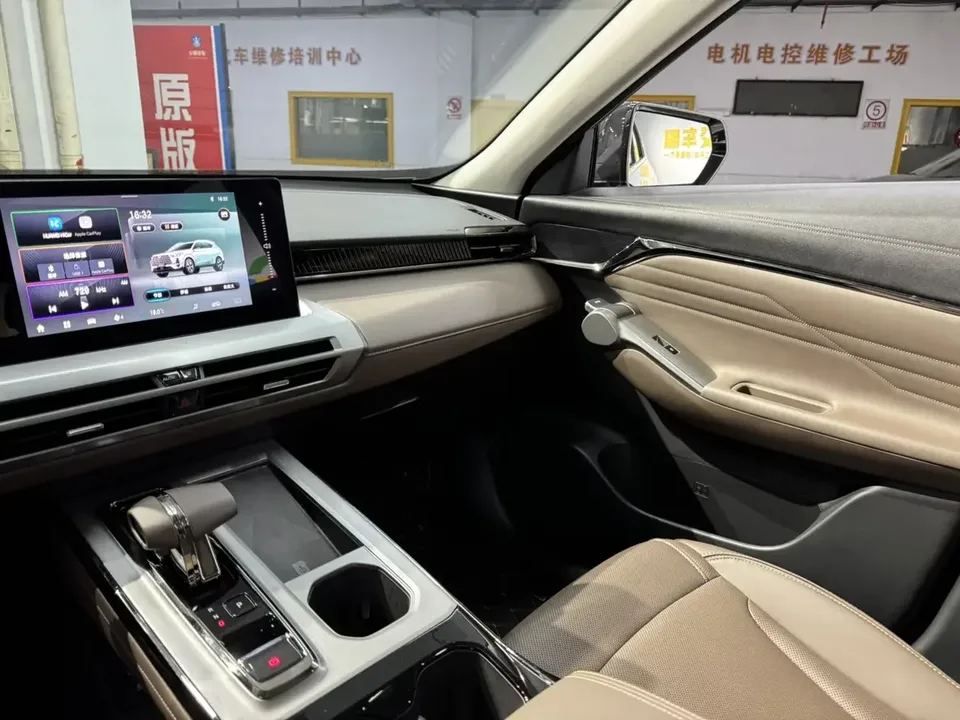 GAC Trumpchi GS4 Trumpchi GS4 2024 MAX 1.5TGDI Pilot Edition 2024 — миниатюра 4
