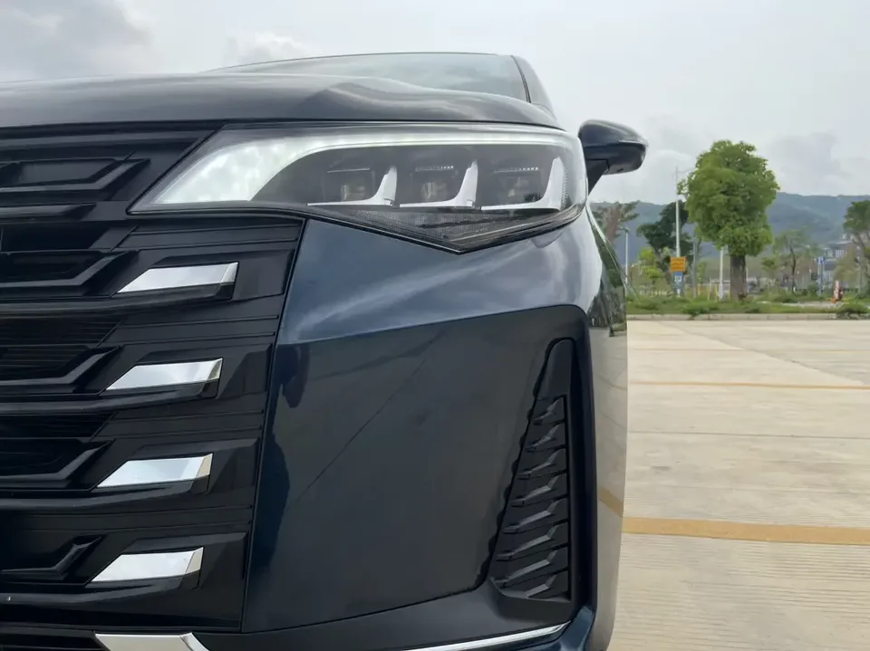 GAC Trumpchi M6 Trumpchi M6 2023 PRO 270T WDCT Premium Edition 2024 — миниатюра 3