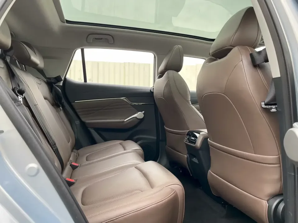 GAC Trumpchi GS4 Trumpchi GS4 2024 MAX 1.5TGDI Ultimate Edition 2024 — thumbnail 3