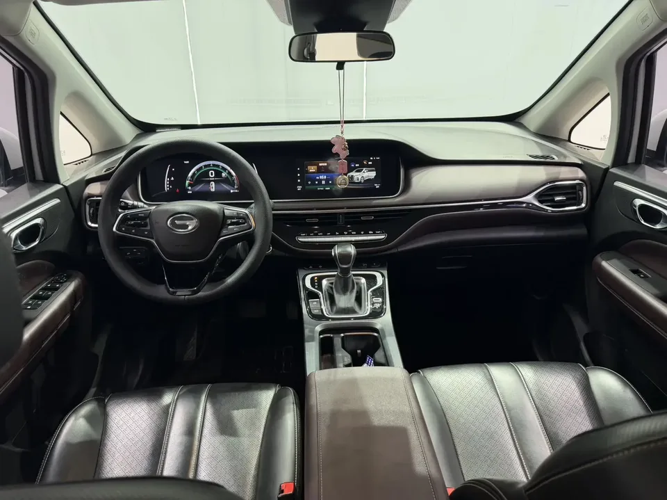 GAC Trumpchi M6 Trumpchi M6 2021 Pro 270T AT Premium Edition 2022 — thumbnail 4