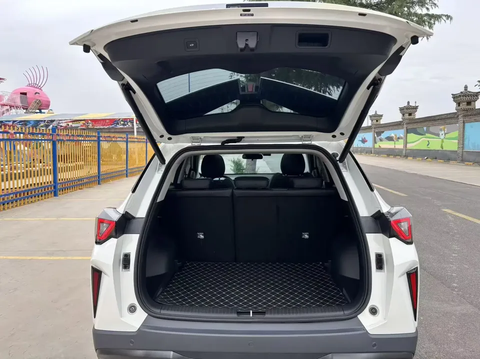 GAC Trumpchi GS3 Trumpchi GS3 2024 Shadow Speed 270T Max Intelligence 2025 — thumbnail 3