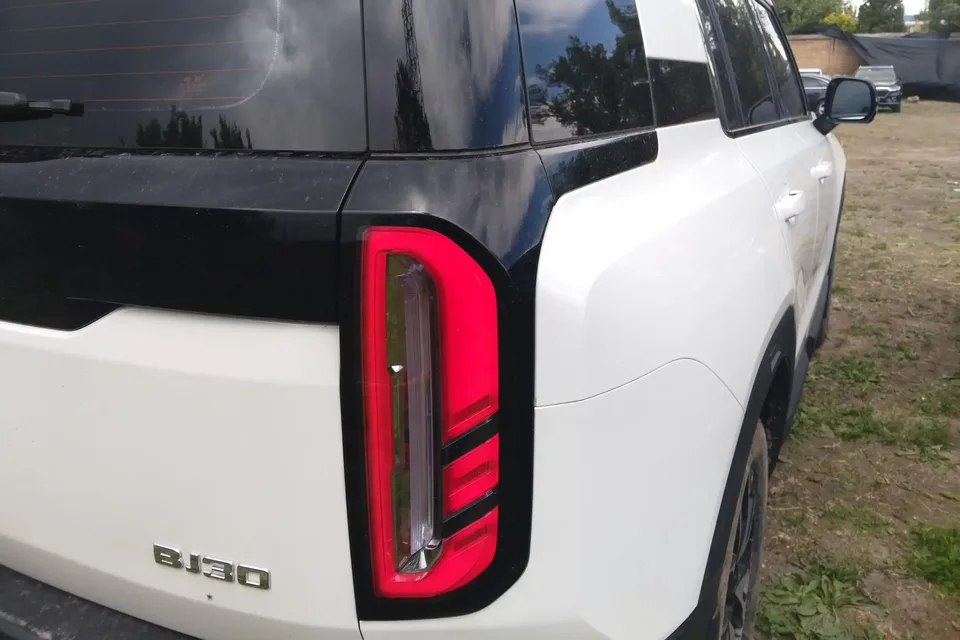 BAIC Beijing Off-road BJ30 Beijing Off-road BJ30 2024 1.5T DCT 2WD Light Wild Pro Edition 2026 — thumbnail 2
