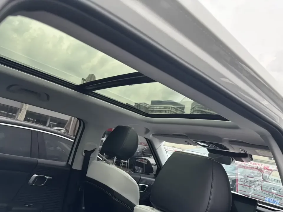 BAIC Beijing Off-road BJ30 Beijing Off-road BJ30 2024 1.5T DCT 2WD Light Wild Pro Edition 2025 — thumbnail 5