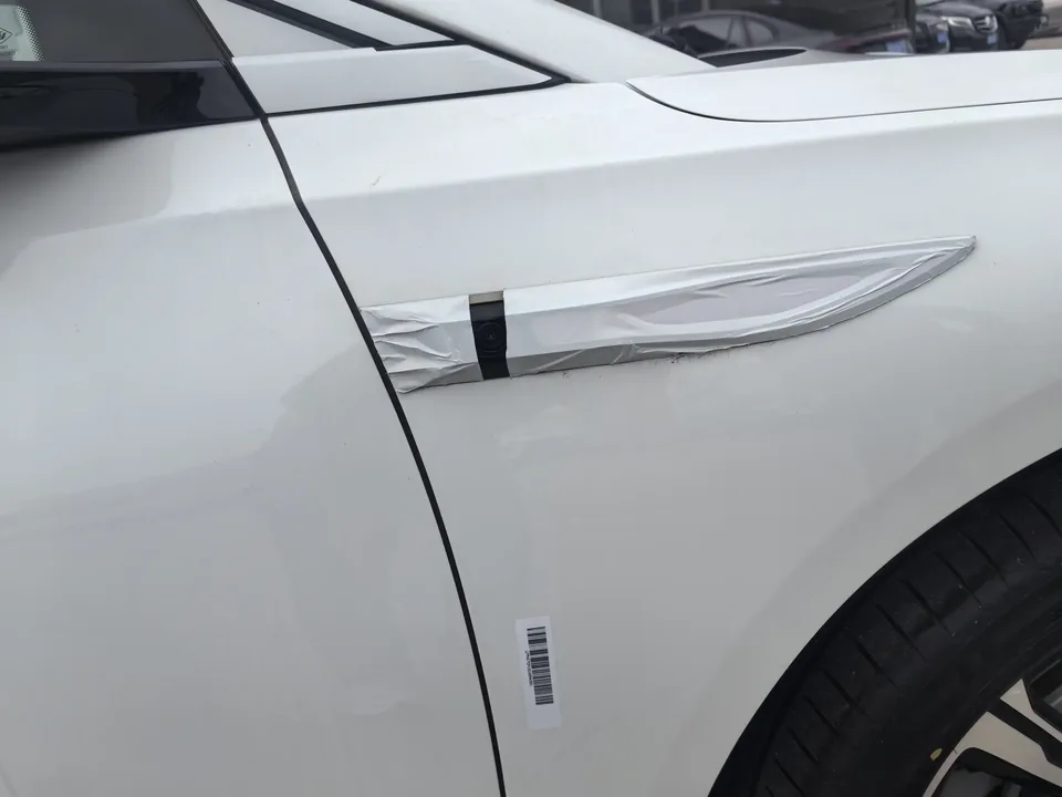 Hongqi EH7 Hongqi EH7 2025 600 Smart Edition 2026 — thumbnail 3