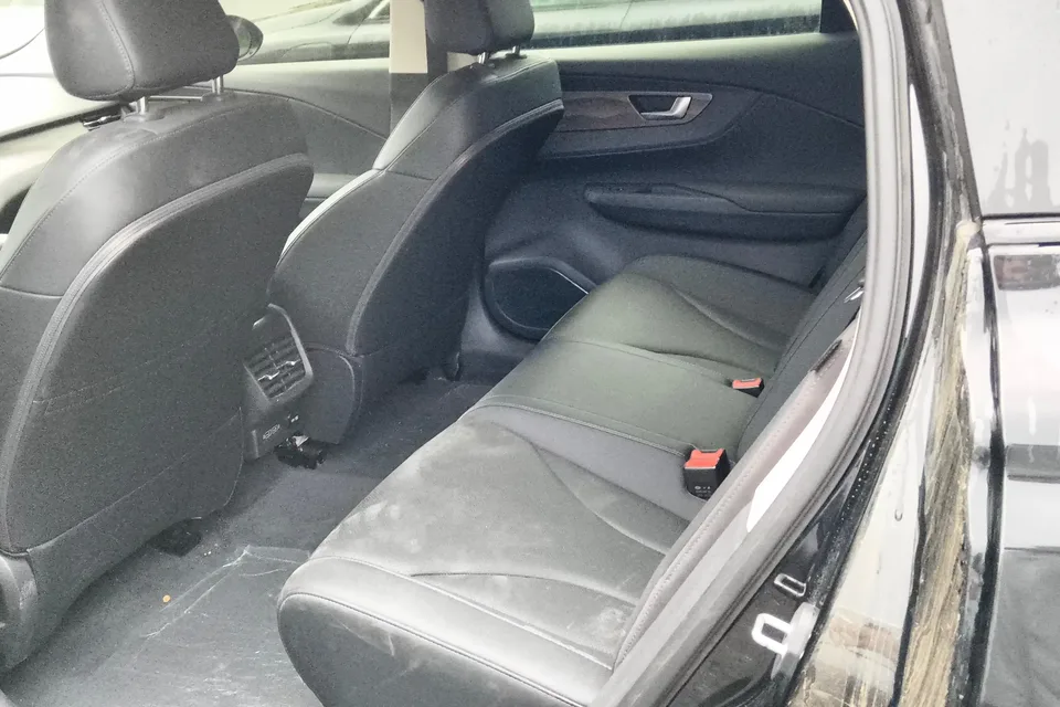 Hongqi E-QM5 Hongqi E-QM5 2022 Charging 431km LeXiang Edition 5-seater 2023 — миниатюра 5