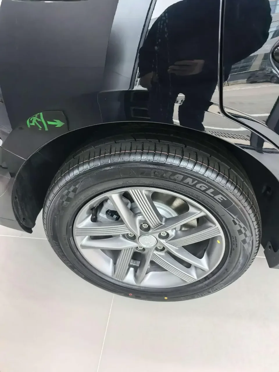 Hongqi E-QM5 Hongqi E-QM5 2025 500KM Travel Edition 2025 — thumbnail 3