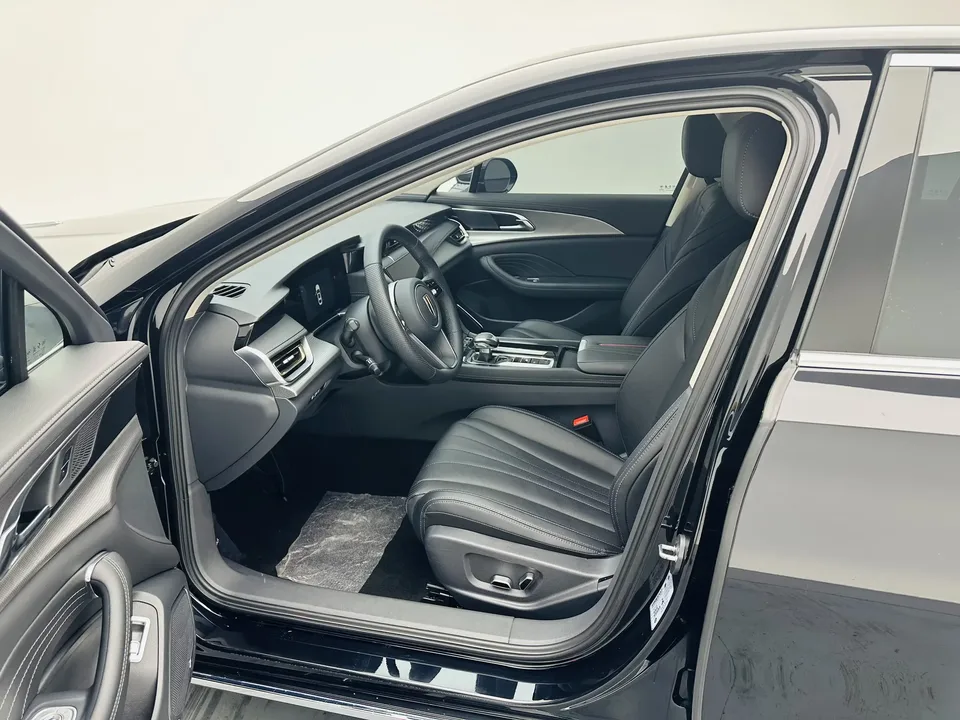 Hongqi H5 Hongqi H5 2024 1.5T DCT Zhilian Qiyun Edition 2024 — миниатюра 5