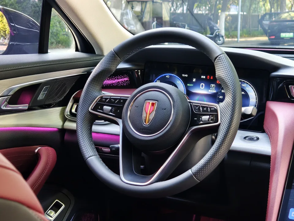 Hongqi H5 PHEV Hongqi H5 PHEV 2025 170 Super Mixed Version 2025 — thumbnail 3