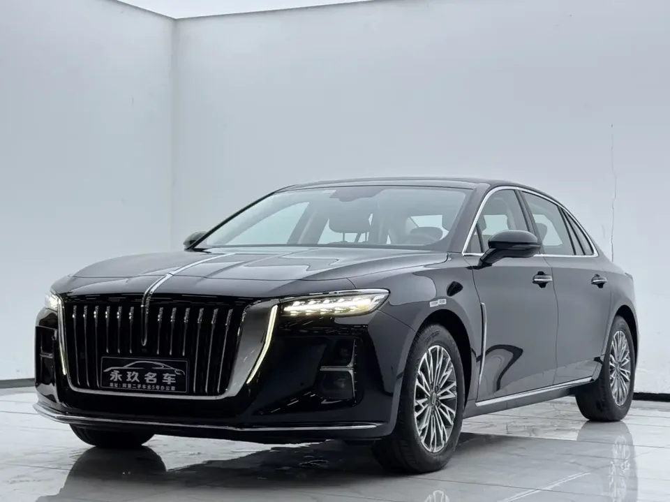 Hongqi H5 Hongqi H5 2024 1.5T DCT Zhilian Qiyun Edition 2024 — photo 1, buy with delivery to Moscow