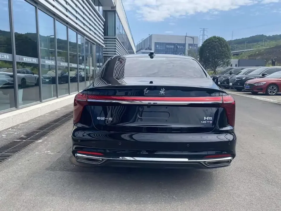 Hongqi H5 Hongqi H5 2023 2.0T Automatic Intelligent Connection Flagship Edition 2023 — миниатюра 2