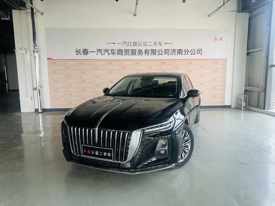 Hongqi H5 Hongqi H5 2023 1.5T DCT Zhilian Qiyun Edition 2023 — photo 1, buy with delivery to Moscow