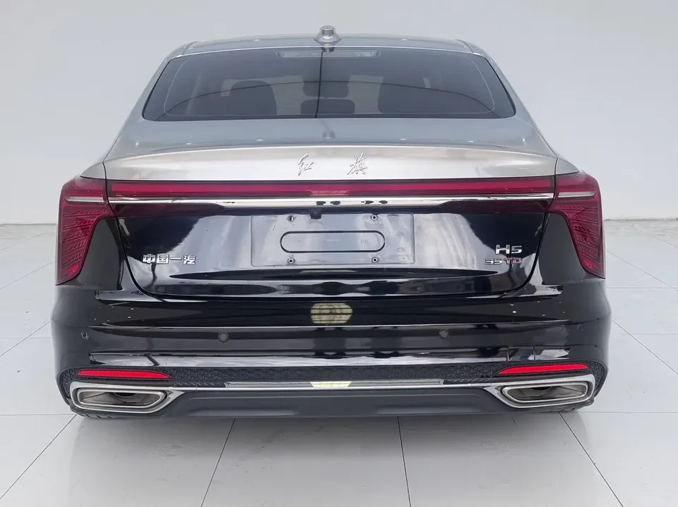 Hongqi H5 Hongqi H5 2023 1.5T DCT Zhilian Qiyun Edition 2023 — thumbnail 2