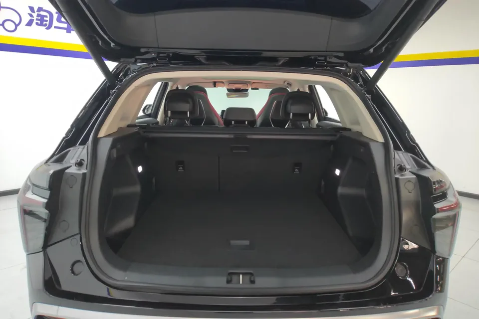 Hongqi HS3 Hongqi HS3 2023 1.5T Shanwei Edition 2024 — thumbnail 5