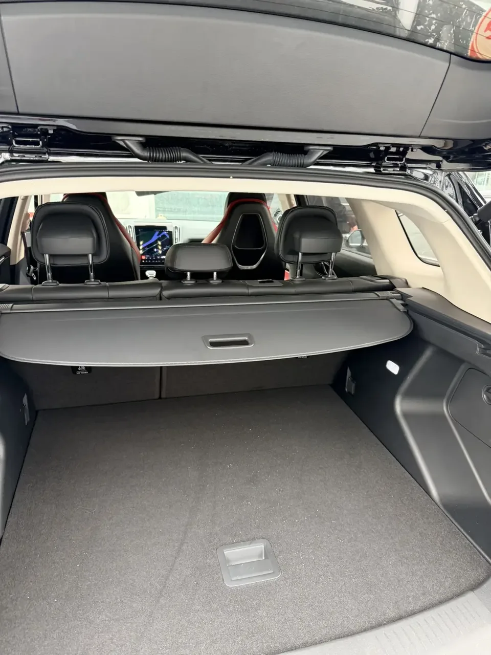 Hongqi HS3 Hongqi HS3 2024 1.5T Shanwei Edition 2024 — thumbnail 2