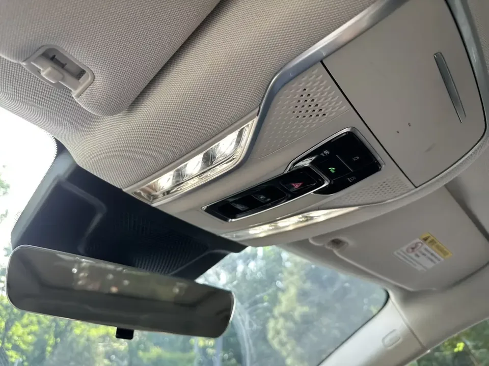 Hongqi HS3 Hongqi HS3 2024 1.5T Zhiwei Edition 2024 — thumbnail 3