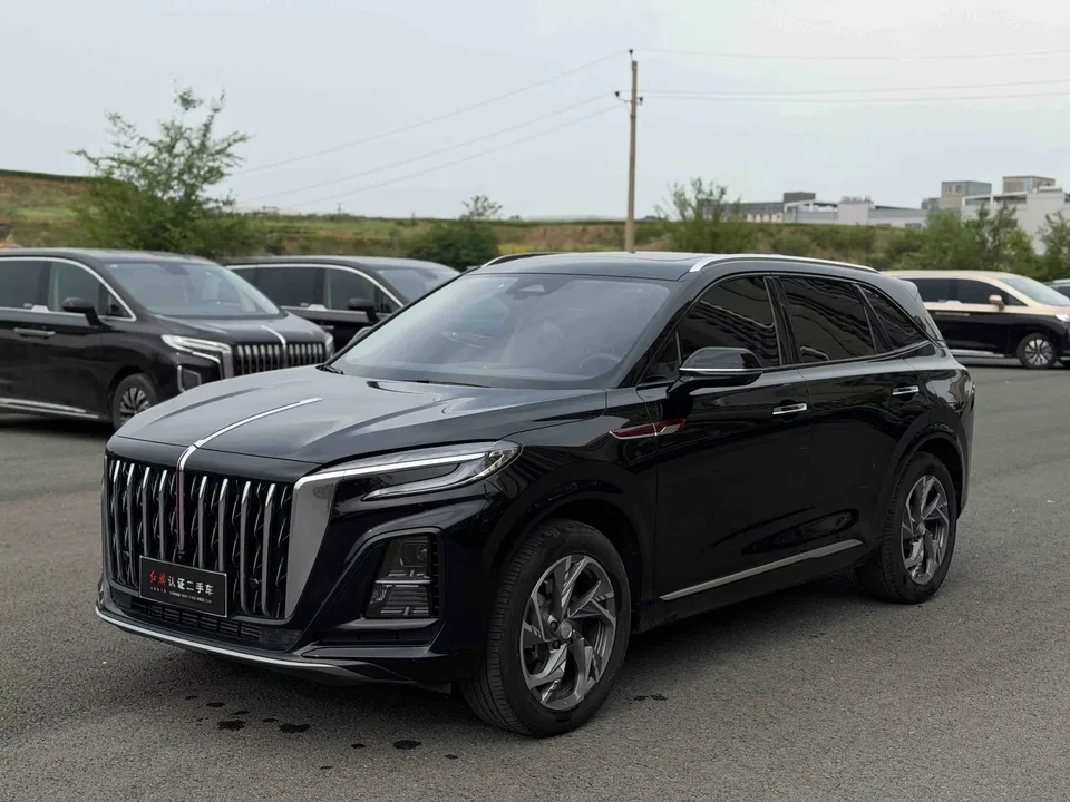 Hongqi HS3 PHEV Hongqi HS3 PHEV 2024 115km Jinwei version 2024 — photo 1, buy with delivery to Moscow