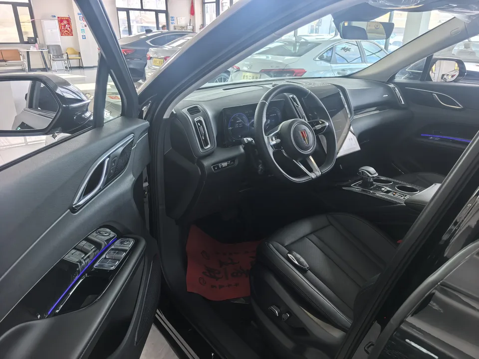 Hongqi HS3 PHEV Hongqi HS3 PHEV 2025 117km Jinwei PLUS version 2025 — thumbnail 5