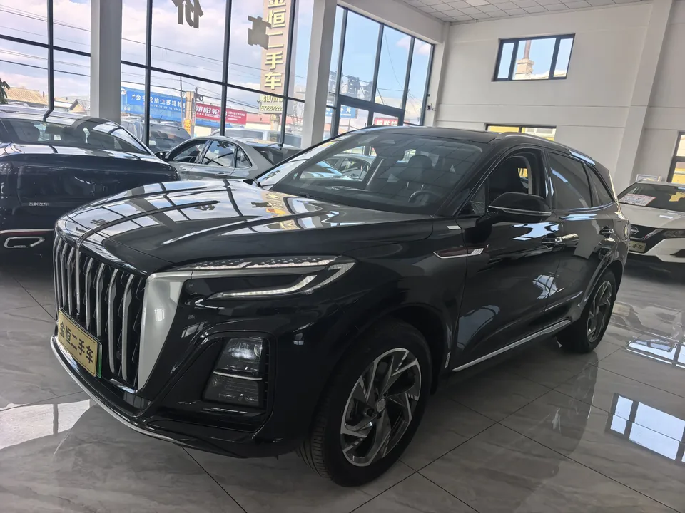 Hongqi HS3 PHEV Hongqi HS3 PHEV 2025 117km Jinwei PLUS version 2025 — photo 1, buy with delivery to Moscow