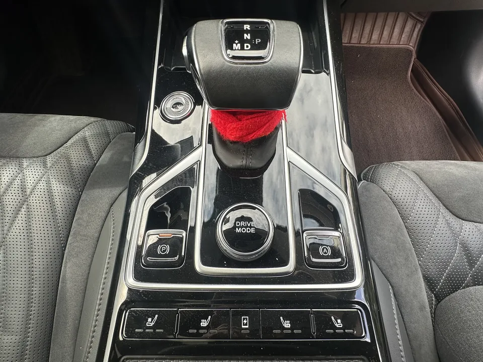 Hongqi HS5 Hongqi HS5 2022 2.0T Smart Link Flagship Edition 2022 — thumbnail 4
