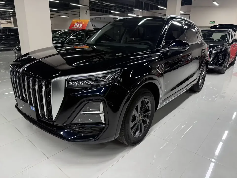Hongqi HS5 Hongqi HS5 2023 2.0T Flagship Pro Edition 2024 — photo 1, buy with delivery to Moscow