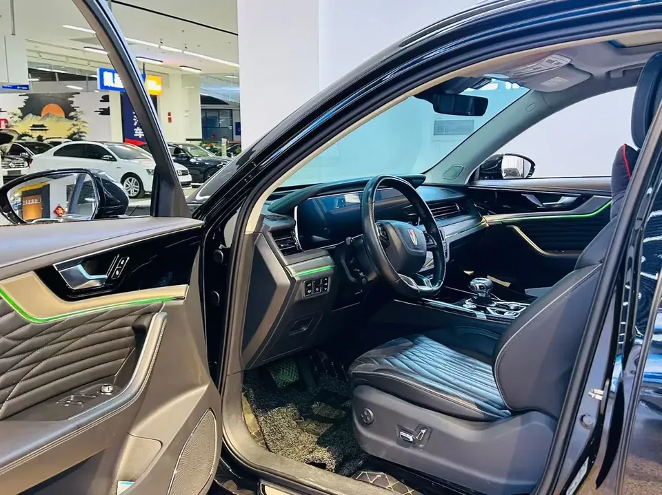 Hongqi HS5 Hongqi HS5 2022 2.0T Zhilian Flagship 4WD Edition 2023 — thumbnail 3