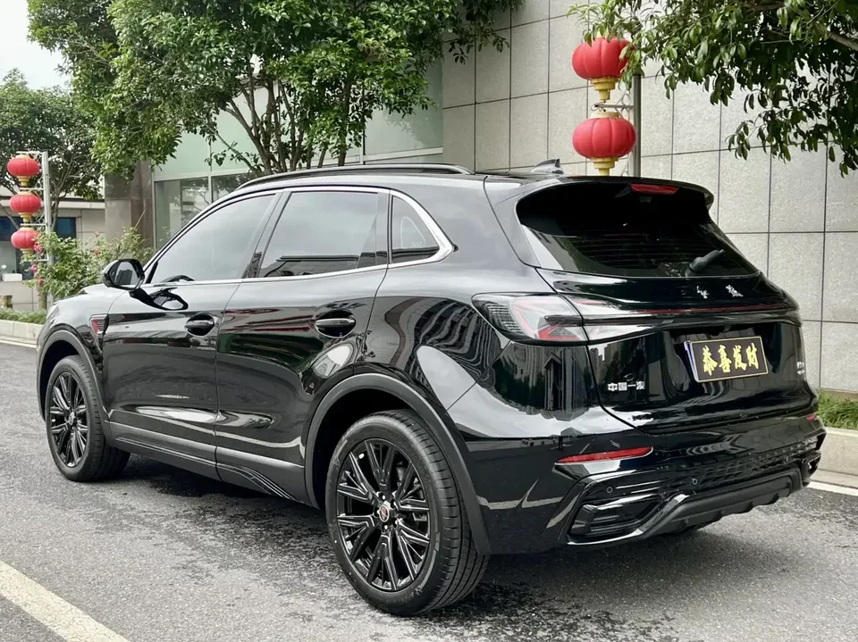 Hongqi HS5 Hongqi HS5 2025 2.0T 2WD Shadow Edition 2025 — миниатюра 2
