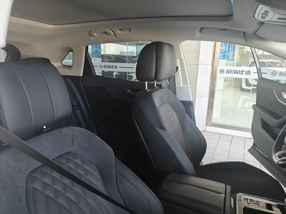 Hongqi HS5 Hongqi HS5 2023 2.0T Flagship Pro Edition 2024 — миниатюра 3