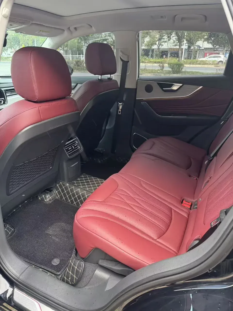 Hongqi HS5 Hongqi HS5 2023 2.0T Flagship Pro Edition 2023 — thumbnail 3