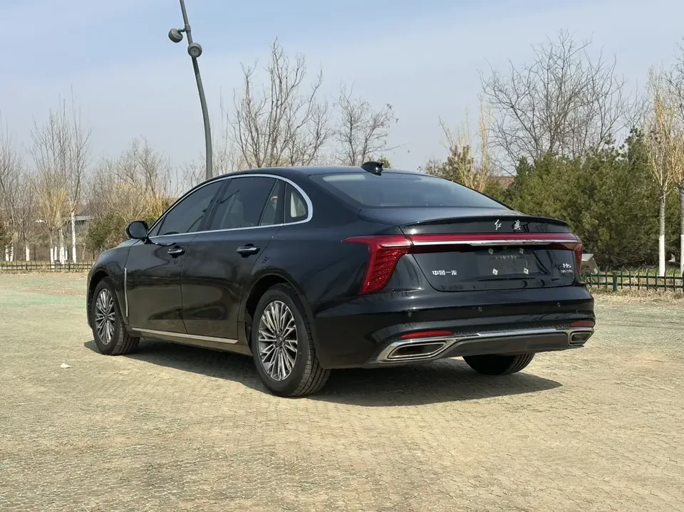 Hongqi H5 Hongqi H5 2024 1.5T DCT Zhilian Qiyun Edition 2023 — thumbnail 5