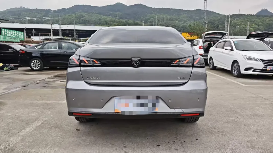 Peugeot 408 Peugeot 408 2022 1.6T Light Chasing Edition 2023 — thumbnail 2