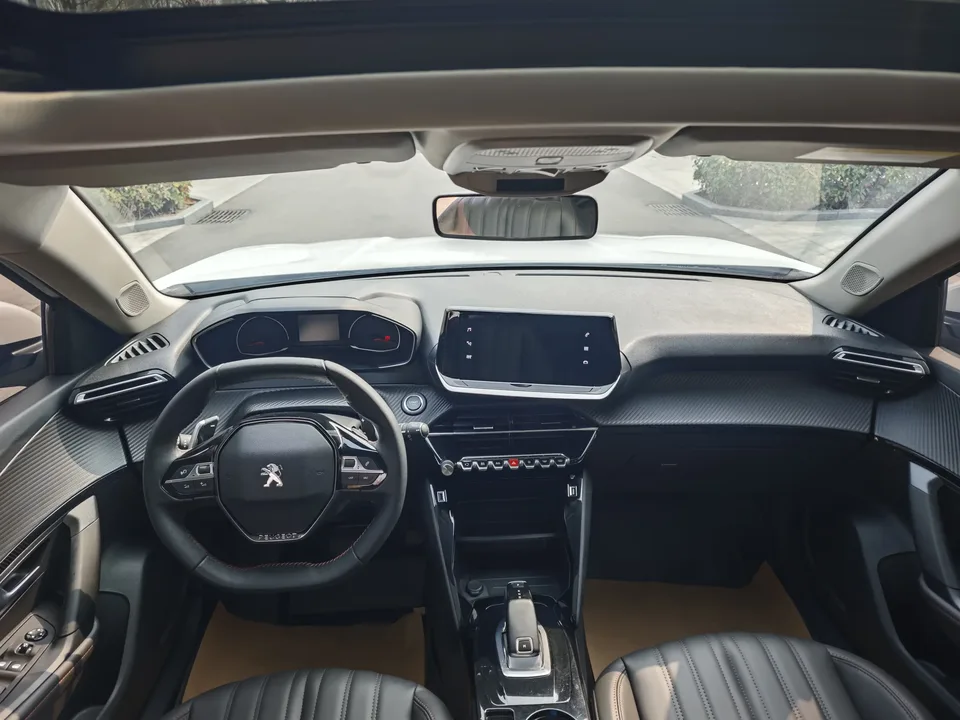 Peugeot 2008 Peugeot 2008 2022 230THP THE ONE 2023 — thumbnail 4